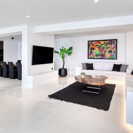 Psarou Black Villa 2 Exterior photo